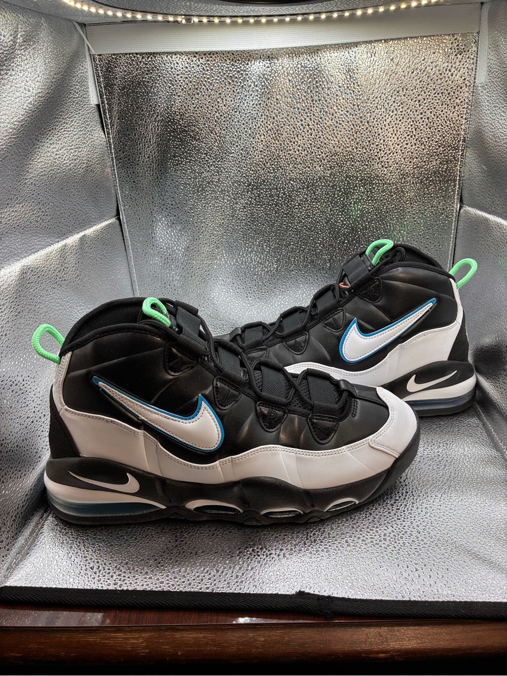 Nike Air Max Uptempo 95 NY vs NY
